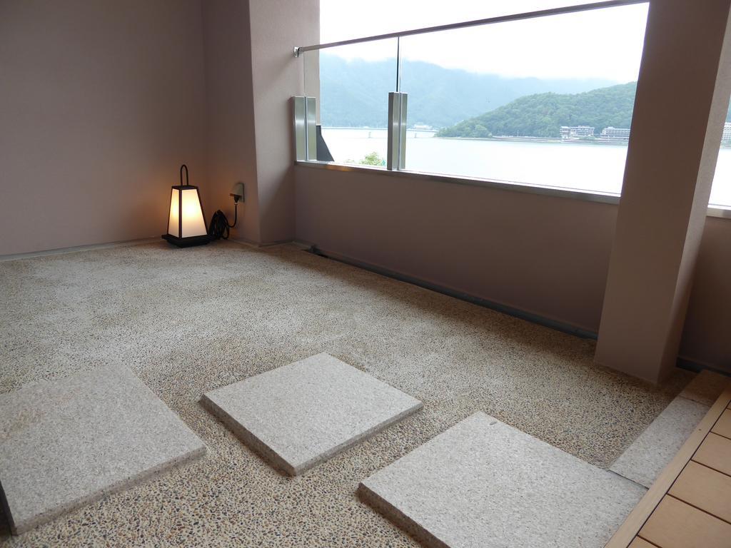 Fujikawaguchiko Onsen Konanso Hotell Eksteriør bilde
