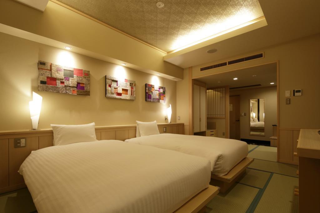 Fujikawaguchiko Onsen Konanso Hotell Eksteriør bilde A room at the hotel