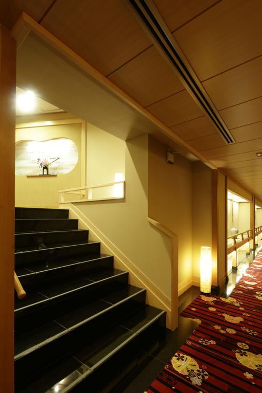 Fujikawaguchiko Onsen Konanso Hotell Eksteriør bilde Interior of the hotel