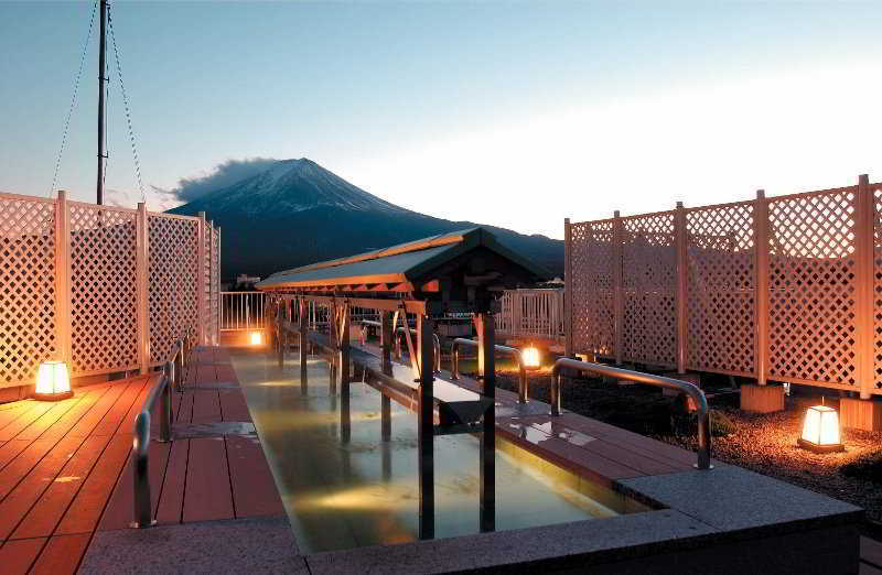 Fujikawaguchiko Onsen Konanso Hotell Eksteriør bilde A view of Mount Fuji from the hotel