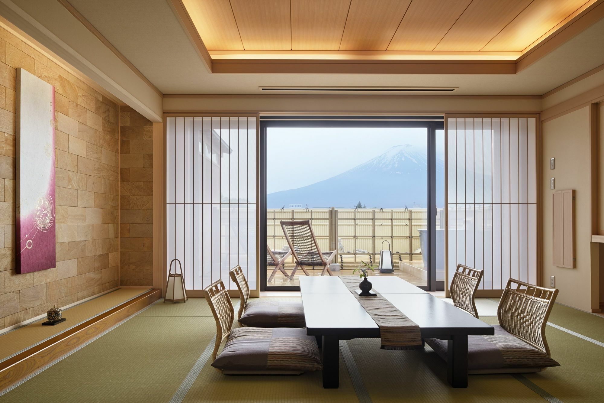 Fujikawaguchiko Onsen Konanso Hotell Eksteriør bilde A traditional Japanese room